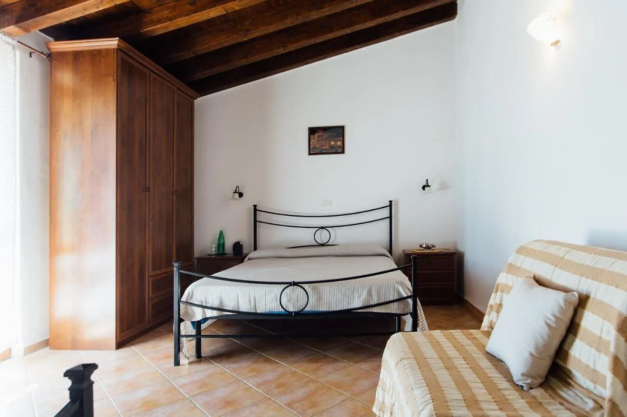 Agriturismo La Sorgente Fonteblanda 0*,  Italy
